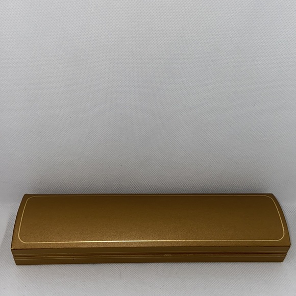 Ladies Bracelet with Dangle Crystals and Faux Pearls 7.5 inch with Box - Picture 5 of 9